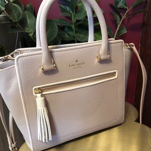 Gray with white and gold detail Kate spade purse!